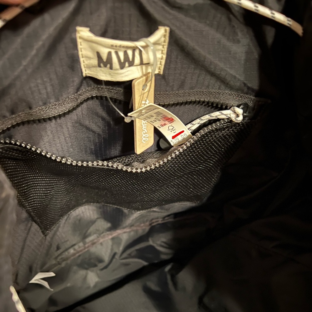 Madewell Drawstring Backpack - Picture 3 of 5